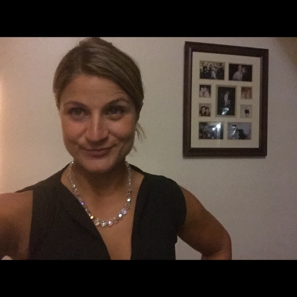 Meet your Posher, Kathy - Picture 4 of 4